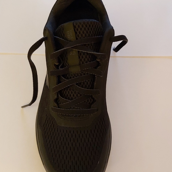 Skechers Men's Gowalk Arch Fit-Athletic Workout Walking Shoe - Picture 7 of 16